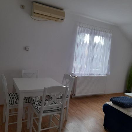 Apartman Giovanni Arandjelovac Exterior photo